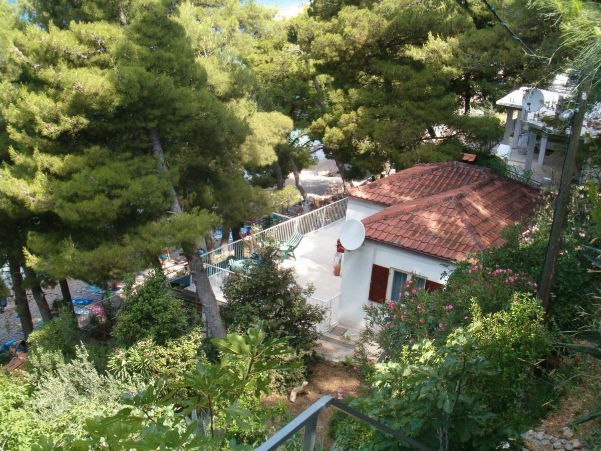 Apartamento Apartman On The Beach - Nemira, Omiš Exterior foto